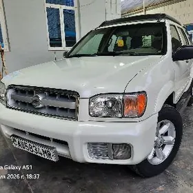 Nissan Pathfinder 2002
