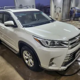 Toyota Highlander 2017