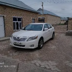 Toyota Camry 2010