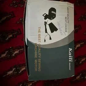 моторчик для оверлока