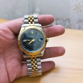 Rolex date just lux