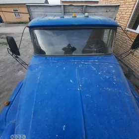 Zil 130 1990