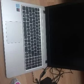 ПРОДАЮ СРОЧНО НОУТБУК