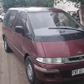 Toyota Previa 1993