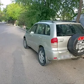 Toyota RAV4 2003