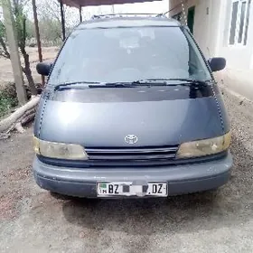 Toyota Previa 1991