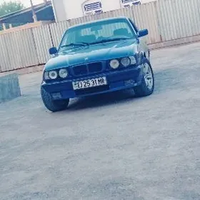 BMW 525 1993