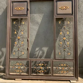 металлич. двери