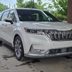 iş gözleýa oz masynymda