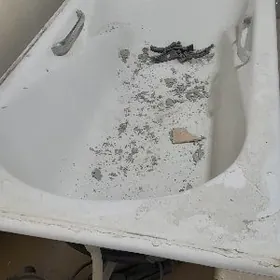 Ванна чугунная