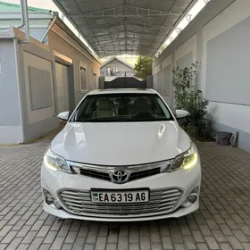 Toyota Avalon 2013