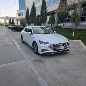 Hyundai Sonata 2021