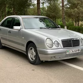Mercedes-Benz E-Class 1997