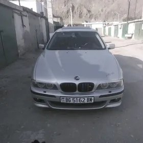 BMW 528 2003