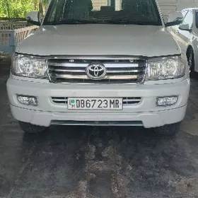 Toyota Land Cruiser 1999