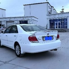 Toyota Camry 2003