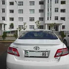 Toyota Camry 2010