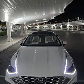 Hyundai Sonata 2021