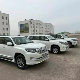 Toyota Land Cruiser Prado 2021