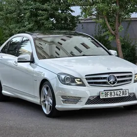 Mercedes-Benz C350 2008