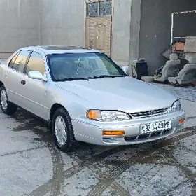 Toyota Camry 1993