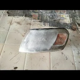 COROLLA 93 POWOROTNIK