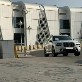 BMW X7 2023
