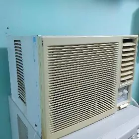 Aki Akonny Kondisaner