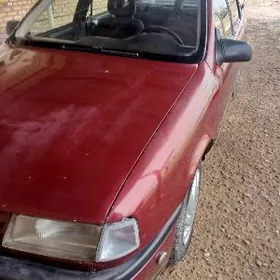 Opel Vectra 1991