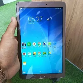 Samsung Tab E