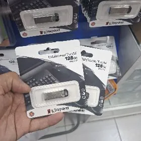 fleshka 128gb Kingston