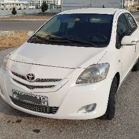 Toyota Yaris 2008