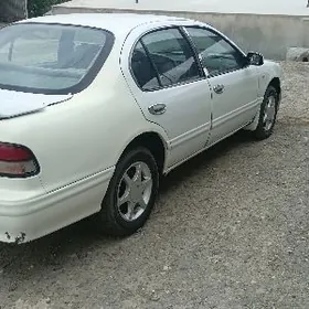 Nissan Cefiro 1995