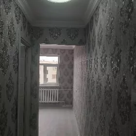 Sentralnyý mik 1 komnat