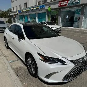 Lexus ES 350 2021