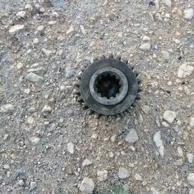 uaz şestrna zadnogo hoda