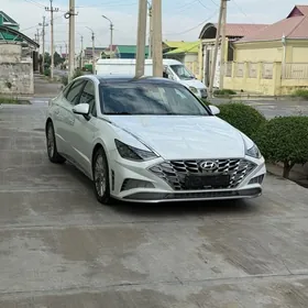 Hyundai Sonata 2021