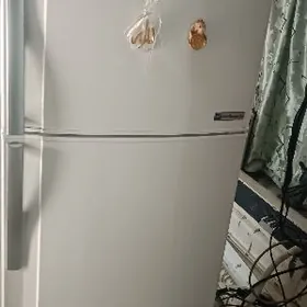 Хол SHARP No frost