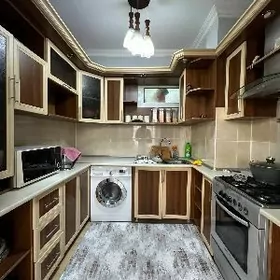 Mir 2, 3 etaj, 4kom, 96m²