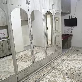 Мир 6 1 этаж 1 ком 