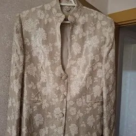 Женский пиджак