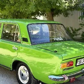 Lada 2104 1983