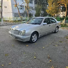 Mercedes-Benz E-Class 1996