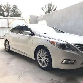 Hyundai Azera 2012
