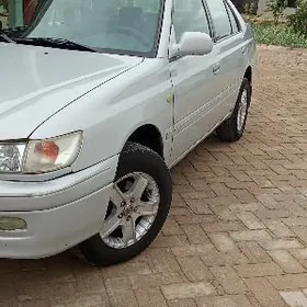 Toyota Corona 1996