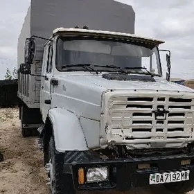 Zil 133 1982