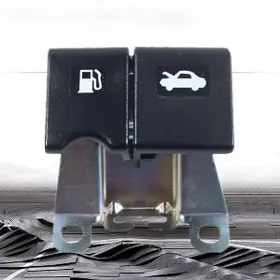 Versa Tiida kapot bak açýan