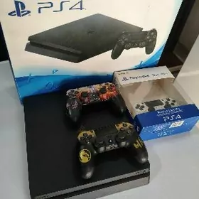 Playstation 4 slim