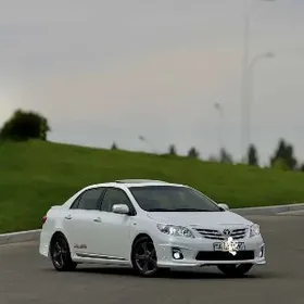 Toyota Corolla 2013