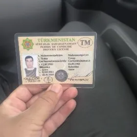 prawa tapdym eyesi jan etsin